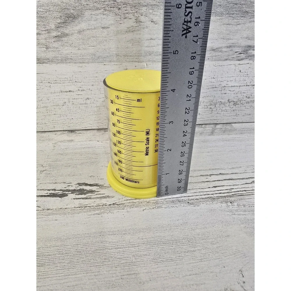 Milmour Products Metric Wonder Cup Vintage Adjustable Measuring Cup Yellow 1 Cup